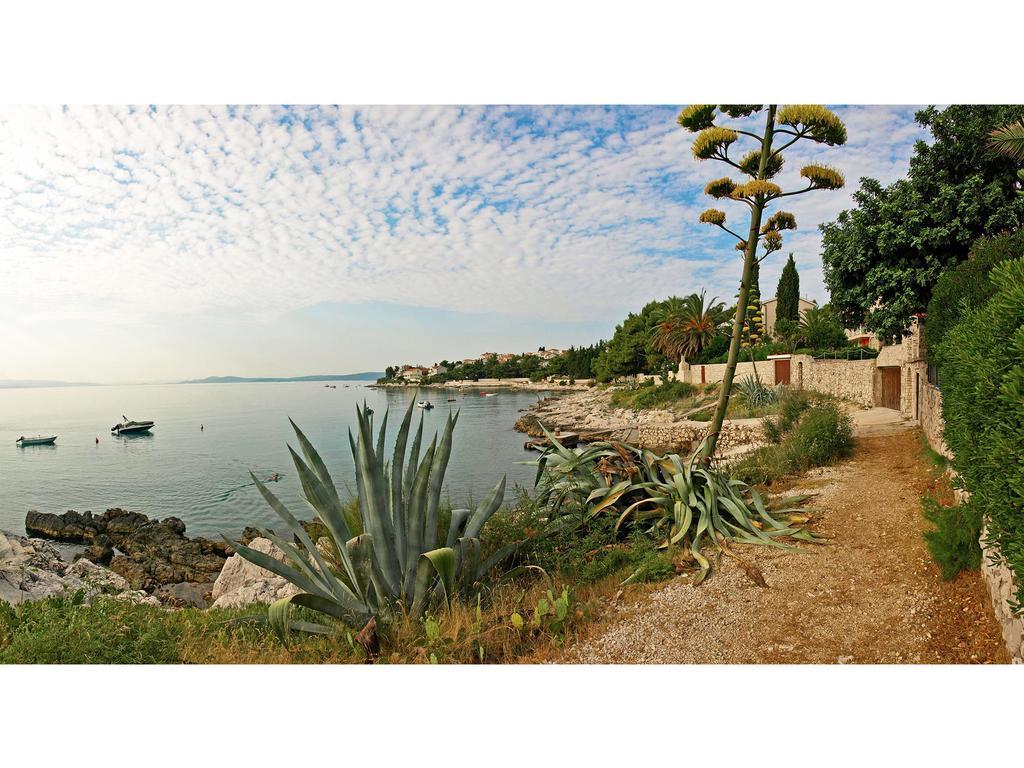 Villa Clematis Трогир Екстериор снимка